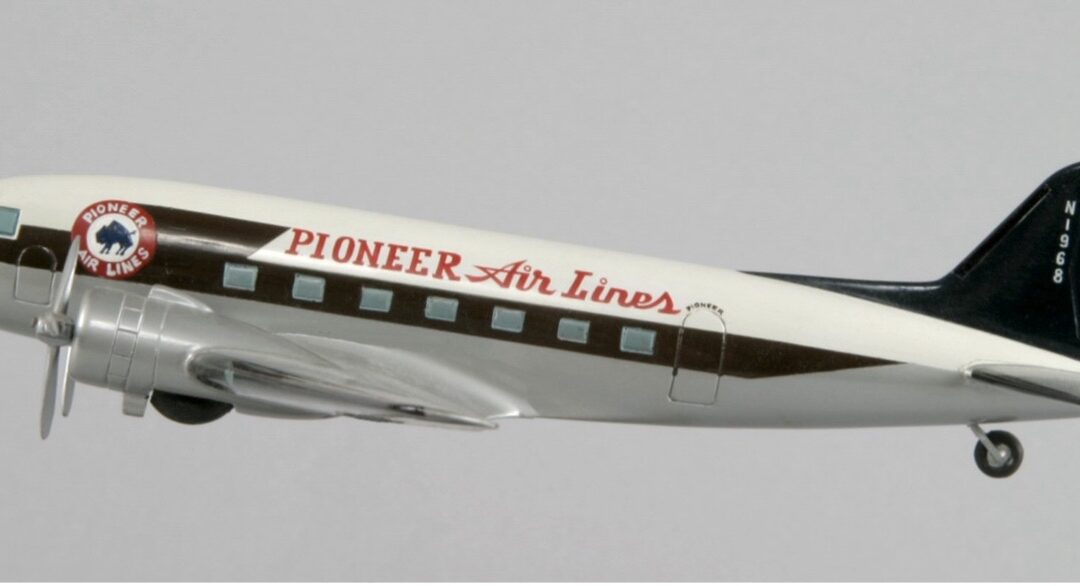 Pioneer Air Lines Douglas DC-3